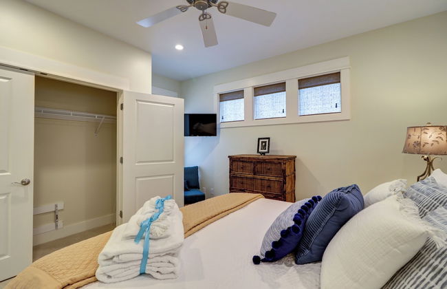 Cute Little Cottage! Perfect Getaway! 2 Pools! Sleeps 4! - Foto 2