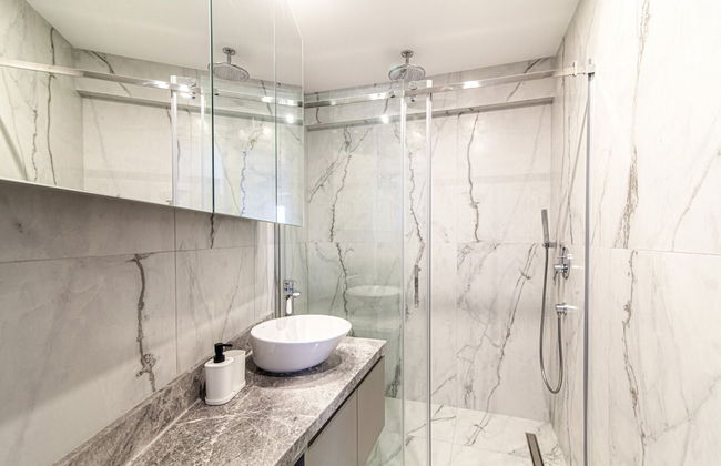 Flat With Panoramic Bosphorus View in Cihangir - Foto 17