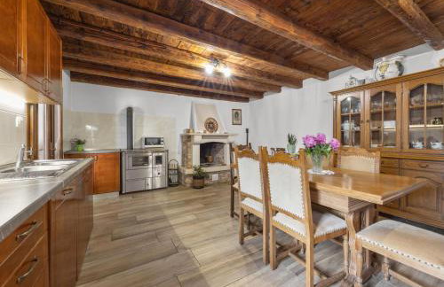 Charming Villa with Pool - Foto 20