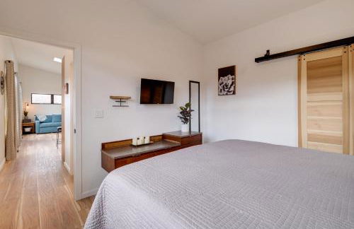 Clam Lake Vacation Rental with Deck and Shared Dock! - Foto 12