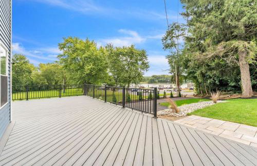 Connecticut Waterfront Home, With Hot Tub, Cozy - Foto 2