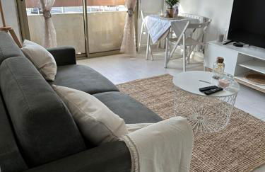 Spacieux studio à Golfe Juan 2 minutes des plages - Foto 8