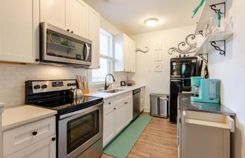 MerManor by the Cargo District - Photo 11