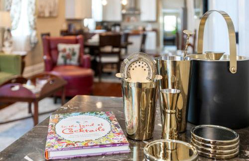 Renovated Historic 4BR House Near Magazine St & Uptown - Photo 45