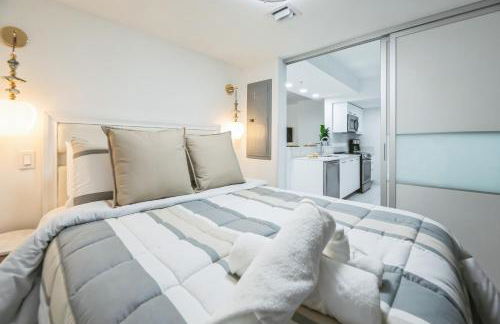 Lux 2BR City-View Retreat in Hollywood, 2nd Floor - Foto 23