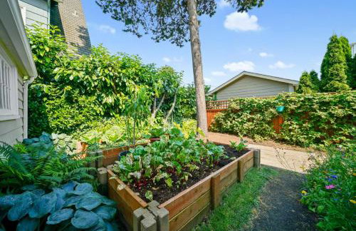 Bush Park & Downtown Charmer in Salem's Best Location - Foto 33