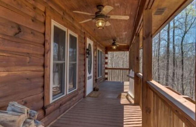 Horseshow Hideaway – Pet Friendly Cabin, 7 Minutes to TIEC - Foto 23