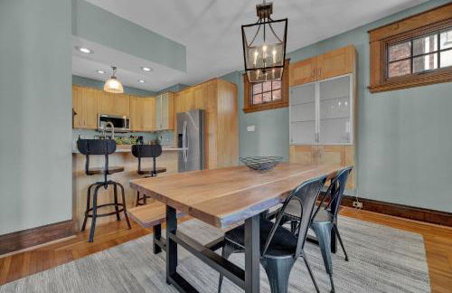 Oakley Square 3br Charmer - Total Walkability 3 Bedroom Home by RedAwning - Foto 12