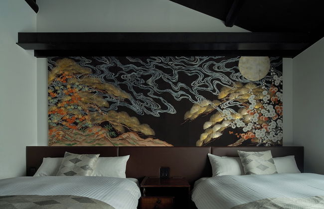 KIRAKU KYOTO RINPA - Foto 8