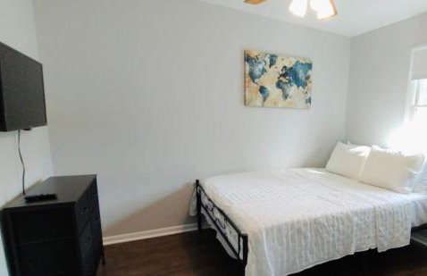 Private Upstairs Unit near Balt City John Hopkins - Foto 10