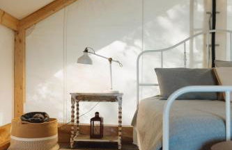 Lakefront Glamping Safari Tent 5 The Hummingbird - Foto 7