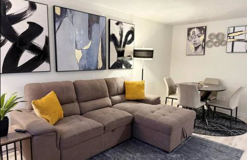 2 King beds Queen Sleeper Sacred Hear Downtown - Photo 7