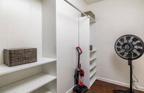 Comfy Duplex w 2 Kings Sofa Bed - Foto 21