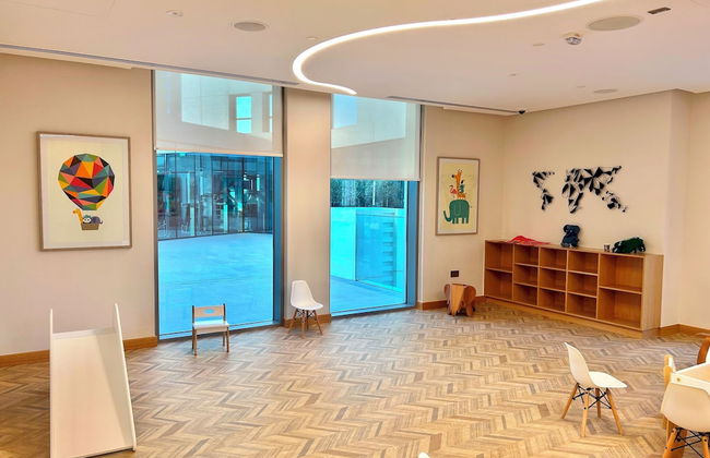 New! Luxurious Stay Dubai Creek Balcony & View - Photo 37