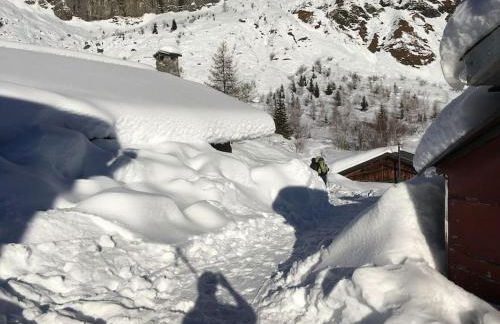 Premier étage d'une ferme rénovée - Foto 10