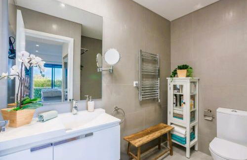 Cavalo Preto Beach Residence with Garden & Pool - Foto 13