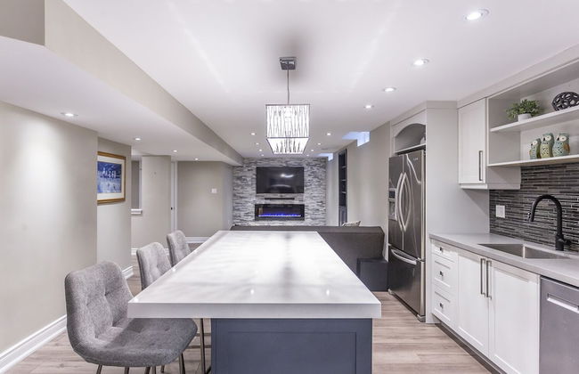 Fully Furnished Private Guest Suite - Foto 1