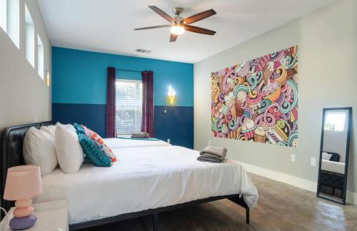 Upstay Entertainment Hub w Games & Outdoor Firepit - Foto 16