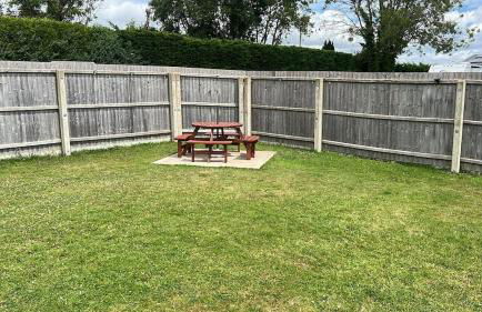 New Farm Cottage, hot tub, 3 bed, sleeps 6, private garden, entire home - Photo 45