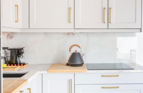 3-bedroom Apt with Private Patio in Cacilhas by Lisbeyond - Foto 15