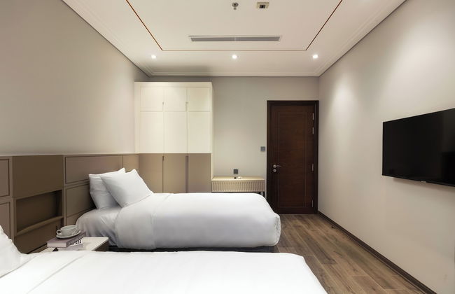 Otis Apartment - Photo 10