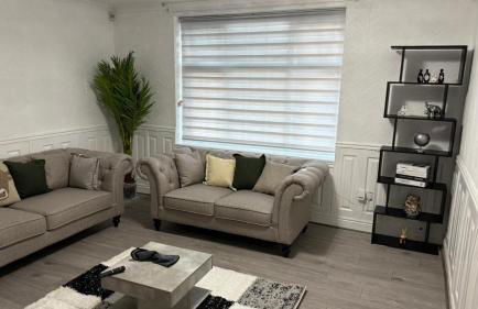 3 Bedroom Home Near Tube Station Easy London Access Peeams Abode Borehamwood - Foto 11