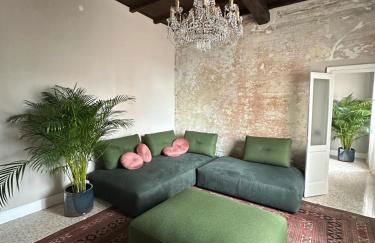 Room Manzoni 37 - Photo 1