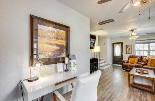 Backyard, Deck and Fire Pit Conroe Getaway - Foto 7