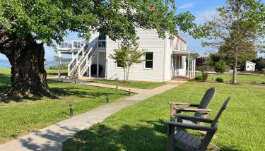 Chesapeake Bay Retreat - Photo 4