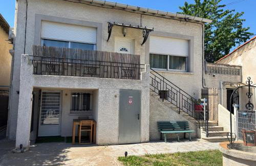 UNIQUE villa Zen et Détente avec piscine très bien placé proche du centre - Foto 8