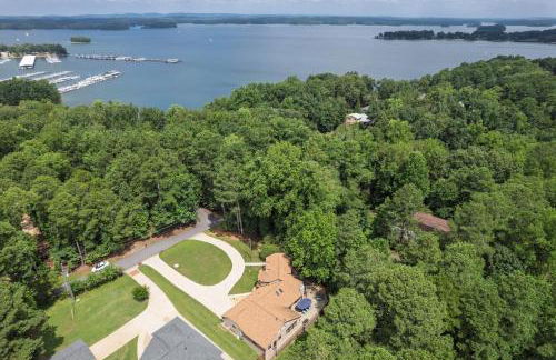 Lake Lanier Retreat Dock, Views & Golf Cart - Foto 7