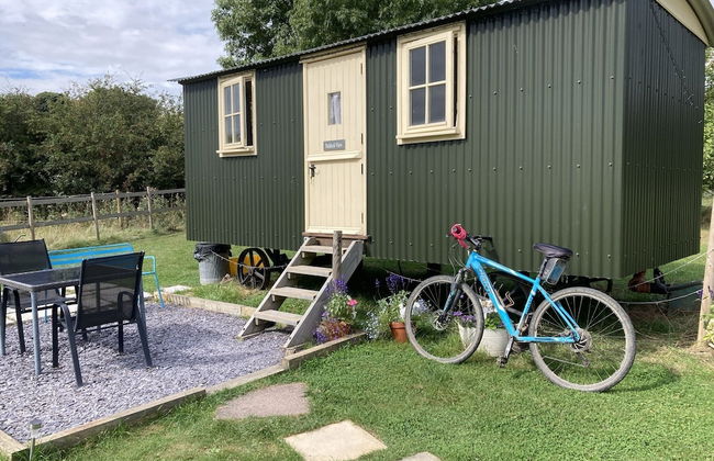 Oxton Hill Hideaway - Photo 14