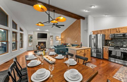 Luxury Mountain Views, hot tub, peaceful retreat - Foto 77