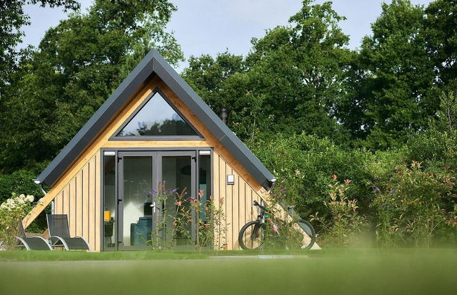 Romantic Wellness Escape - Photo 35