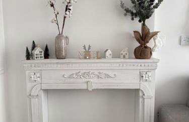 Le Balcon petit extérieur Idéal familles & couples à 10 min Disneyland Paris avec lit Queen size & parking privé - Foto 14