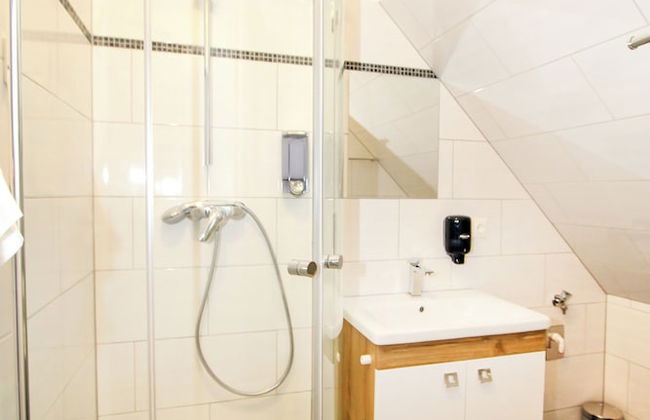 Christiano Apartments - Photo 76