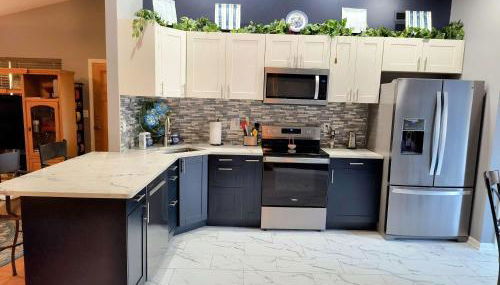 Hot Tub Hideaway 3 BR - Foto 5