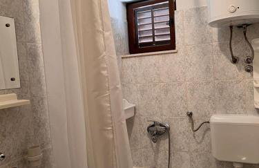 Beachfront Apartment Mery, Kneže - Foto 8