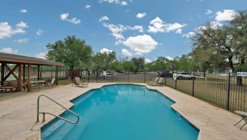 The Cozy Corner in Windermere Oaks on Lake Travis - Foto 5