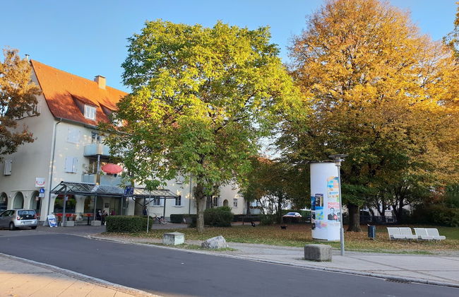 Lakeside Smoker Apartment FDH - Photo 1