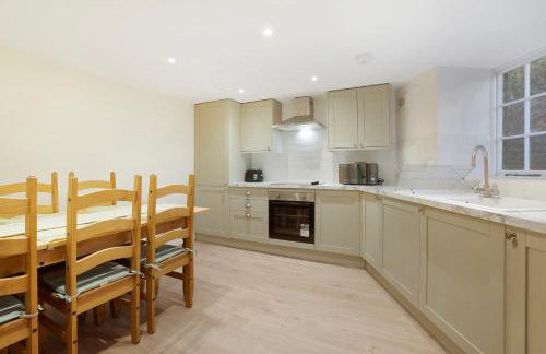 NEW! 3BR in Salvin Cottage - Foto 41