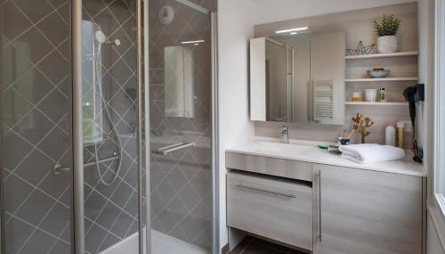 DOMITYS LA BADIANE - Foto 5, Shower