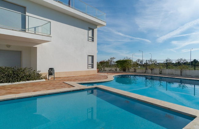 Beautiful Apartment With Terrace and a Pool - Foto 21