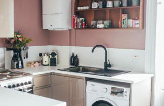 The Main Street Burrow - Your Perfect Hideaway - Foto 7