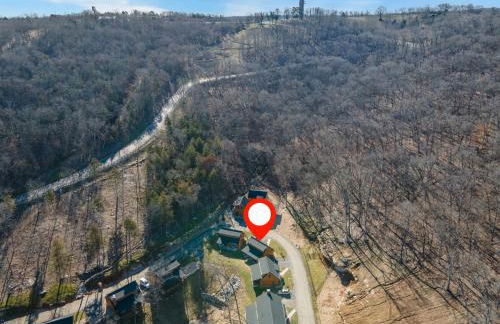 New Cabin at Tall Timbers! Free Tickets! Indoor and Outdoor Pools! - Foto 31