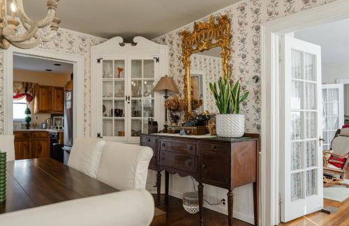 Historic Home near Stony Brook Village & Beach - Foto 80