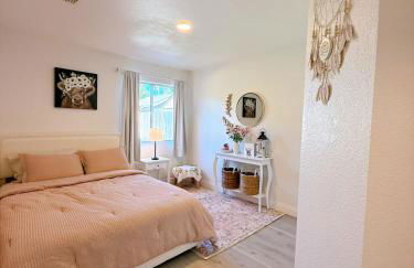 Elegant Retreat- Sleep 10-Boho Dome Lounge-Hot Tub-Games-Golf-Serene Getaway - Foto 46