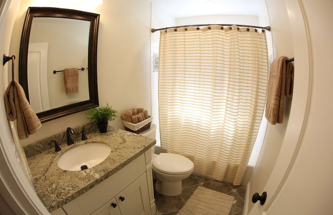 Upscale 6 Bed, 5 Ba, New Pool W/jacuzzi, 1/2 Mile Walk to Disney - Foto 27