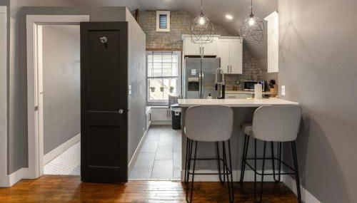 Close to Stadiums, Downtown Cincy, & more, 1BR Apt - Foto 3