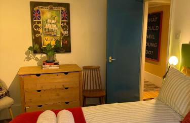 Comfy child/dog friendly garden flat heart Camden - Foto 6